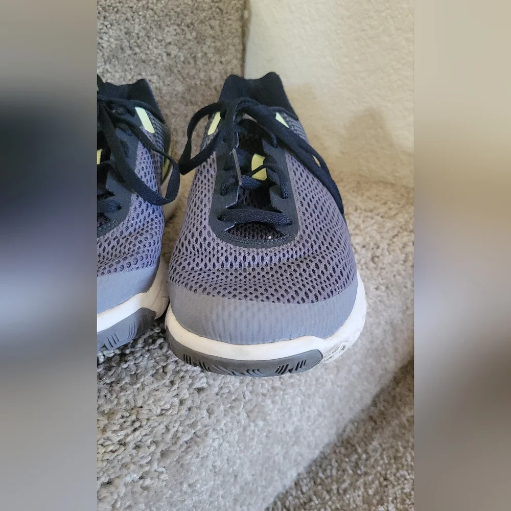 Nike Flex Experience RN6 Women’s Shoes Size 9
